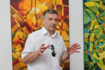 Василь Бобіта презентував персональну виставку у Мукачеві